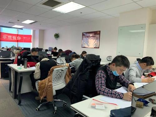 考仕通第二次模拟考试取得圆满成功